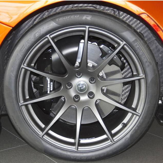 Pirelli Yaz Lastiği